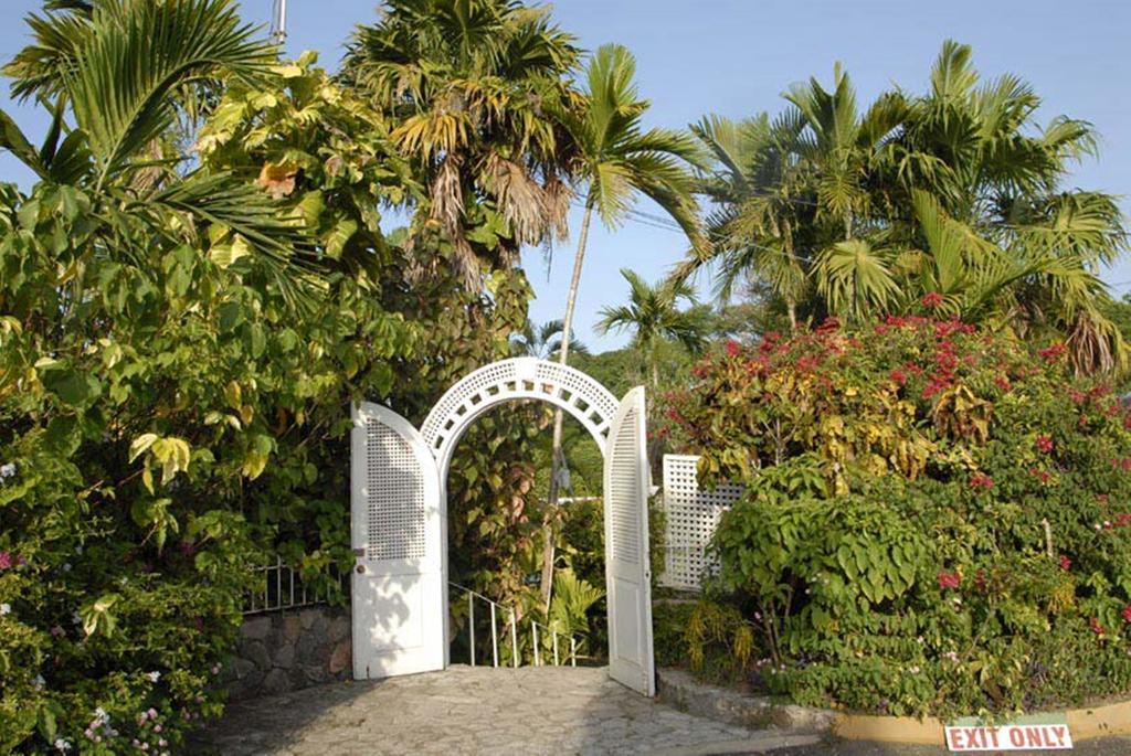 Shaw Park Beach Hotel & Spa Ocho Rios Exterior photo